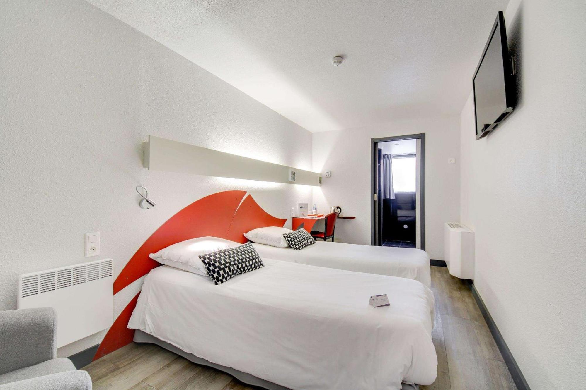 Brit Hotel Porte D'Espagne แปร์ปินญอง ภายนอก รูปภาพ
