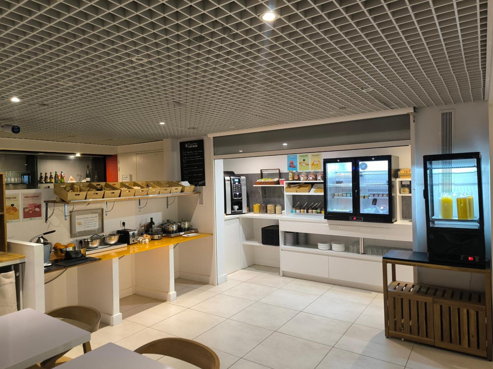 Brit Hotel Porte D'Espagne แปร์ปินญอง ภายนอก รูปภาพ