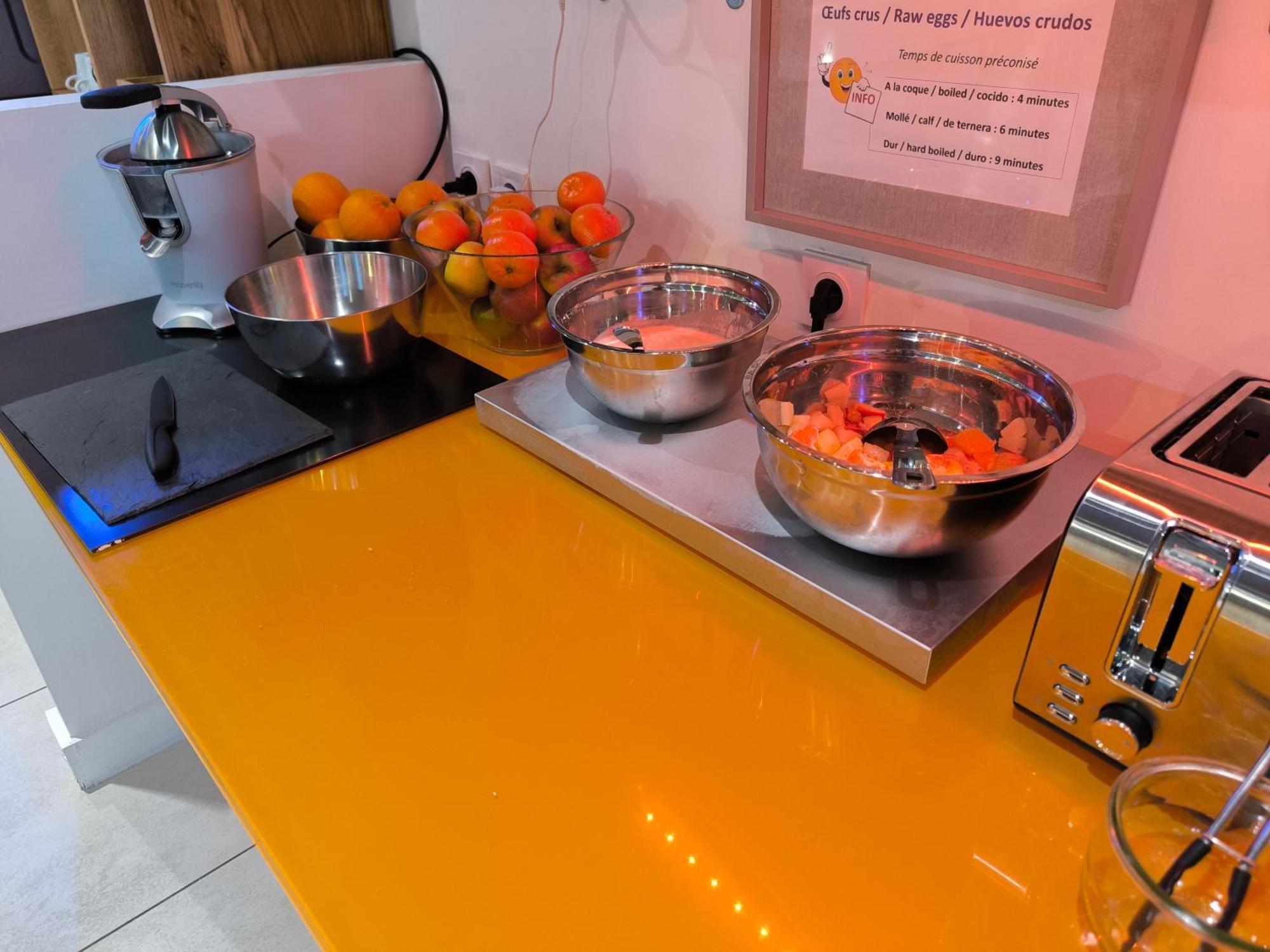 Brit Hotel Porte D'Espagne แปร์ปินญอง ภายนอก รูปภาพ